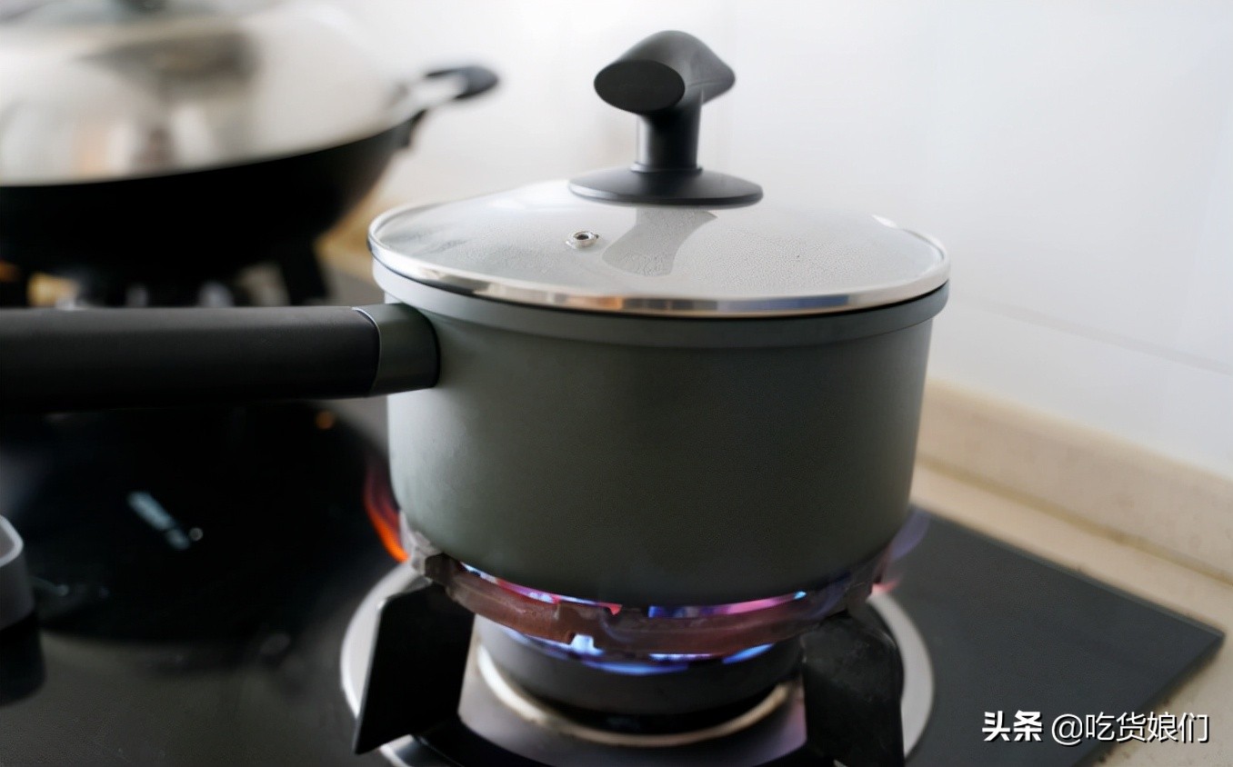 高档厨房必备锅具图片大全,10件大家都在用的厨房锅具