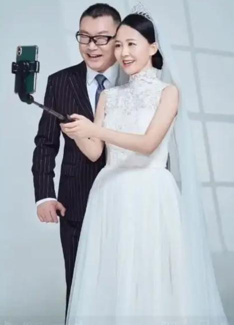 尹相杰凭纤夫的爱红遍大江南北,尹相杰是纤夫还是拉船