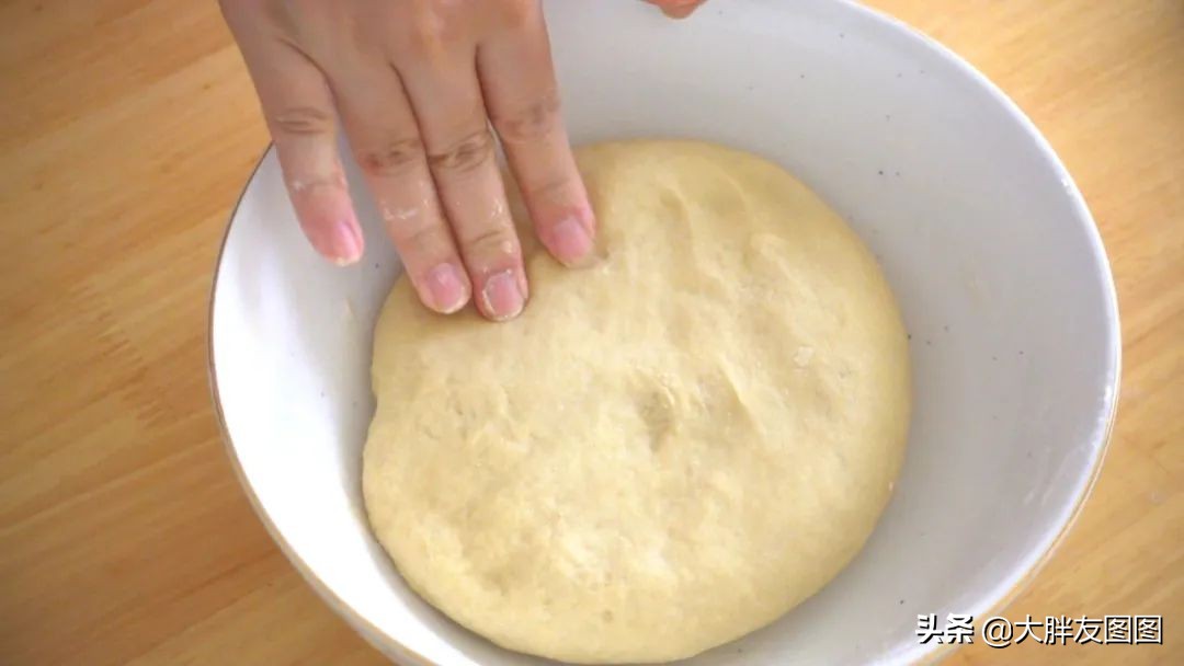 手撕面包配方及烘焙方法,不需要手套膜的蝴蝶结面包