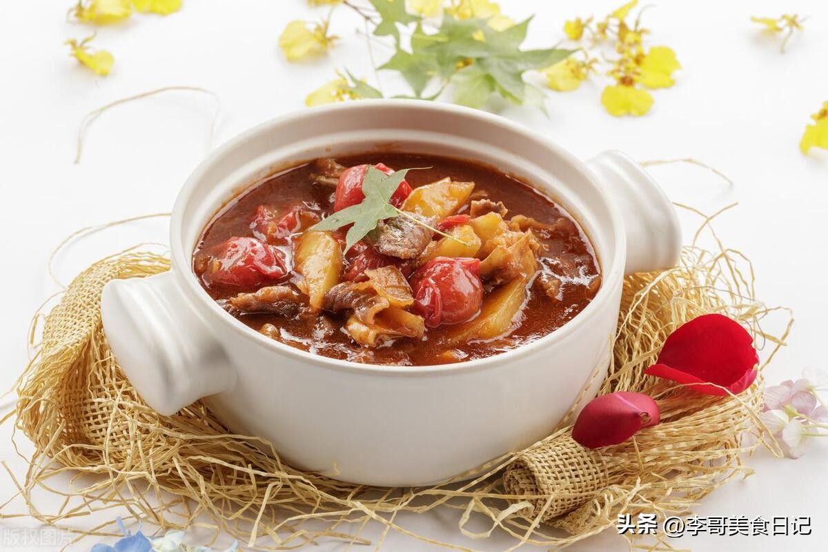 番茄炖牛肉怎么做才软烂好吃,炖牛肉放什么料牛肉软烂