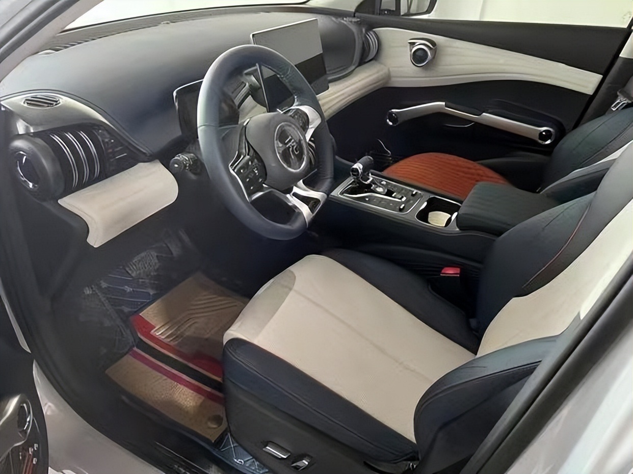 比亚迪元plus和aionsplus哪个好,比亚迪元plus最大缺点