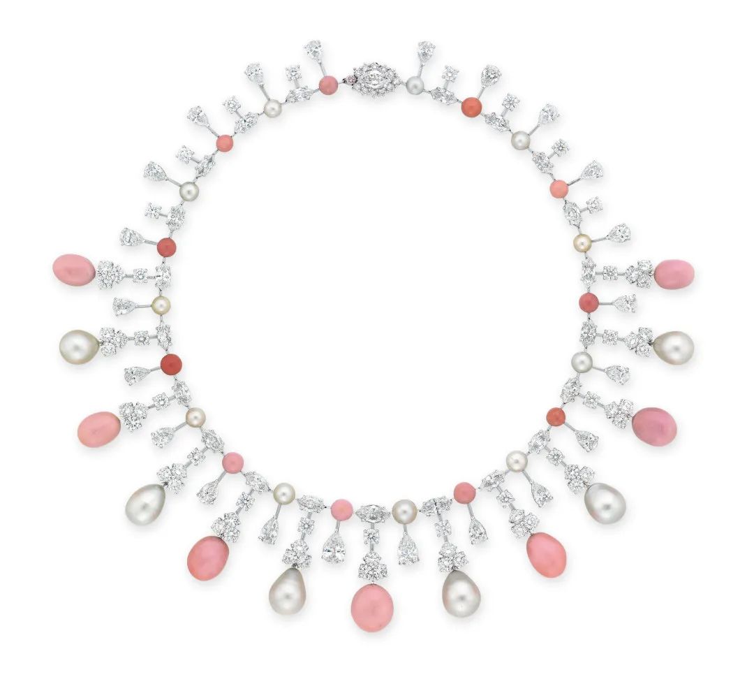 珍珠大家族“人才辈出”!哪一颗最适配你的春装Look?