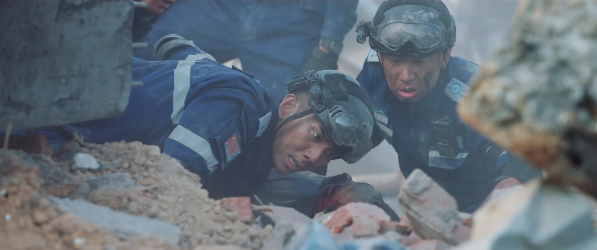 才播出三集就好评不断,追光者豆瓣