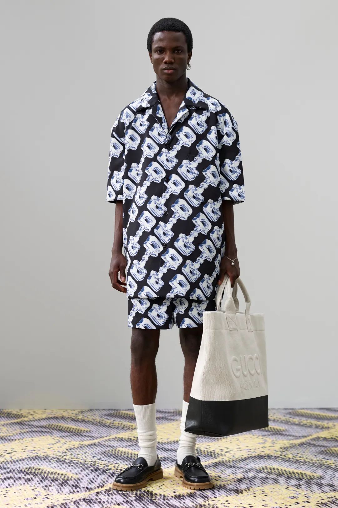 阿玛尼2024米兰春夏时装秀,2024米兰春夏时装周时间表