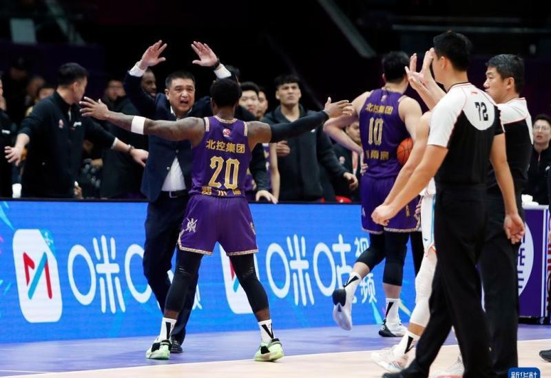 闵鹿蕾执教水平,闵鹿蕾评价