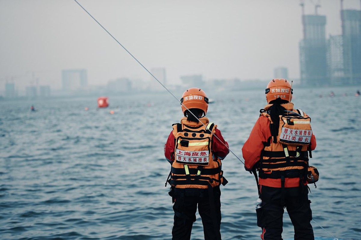 滴水湖跑步比赛,滴水湖竞速赛