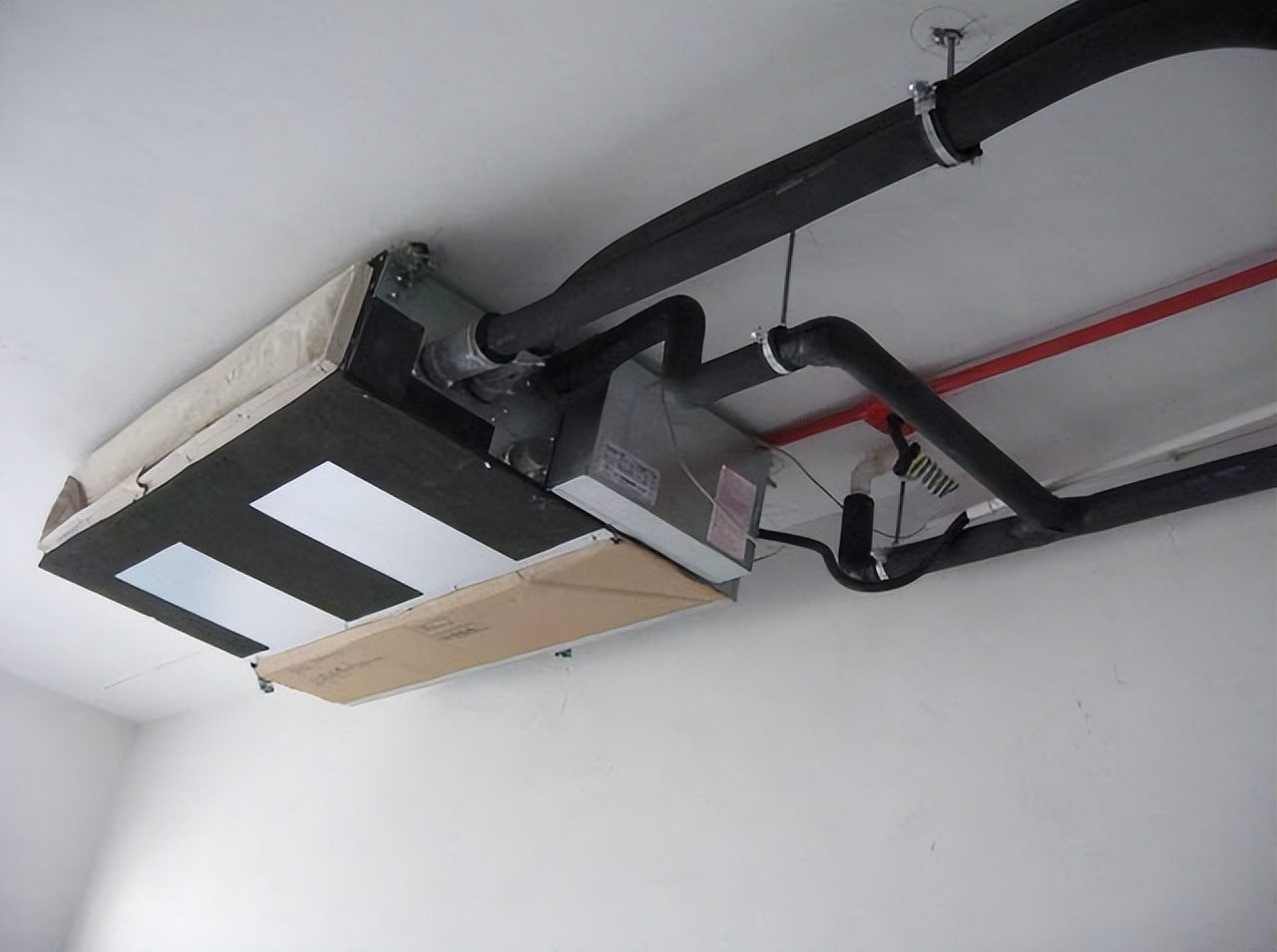 夏天空调省钱必备,夏天买空调还是买冰箱划算