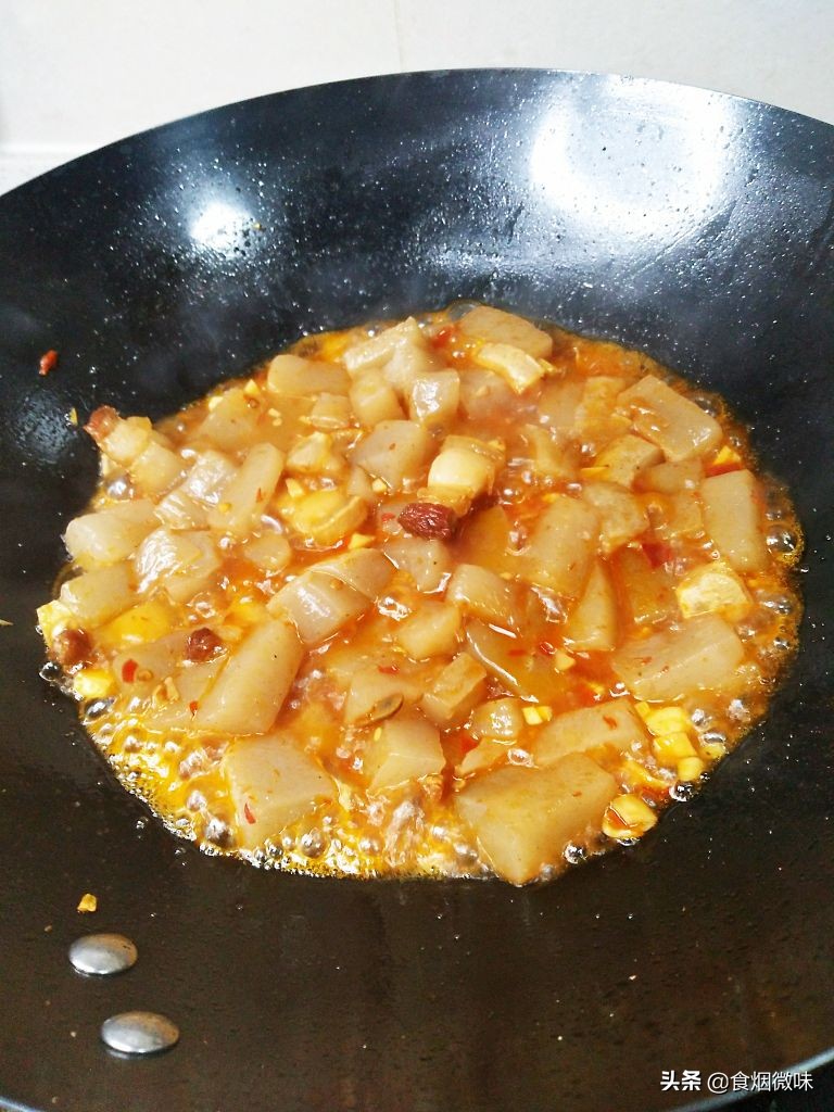 魔芋豆腐的家常菜做法,魔芋豆腐的家常做法简单好吃