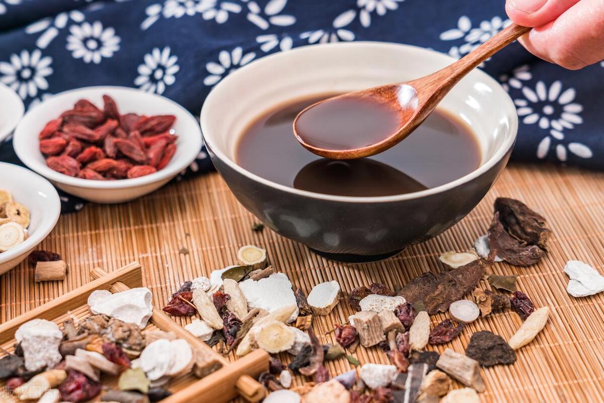 鼻甲肥大中医怎么调理推拿,鼻甲肥大的中医疗法