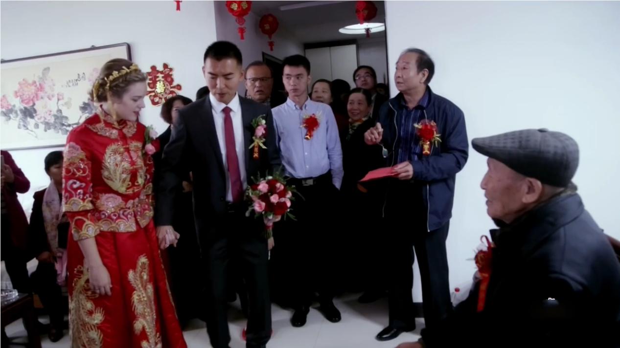 外国小姐姐爱上中国人,喜欢中国的美国小姐姐