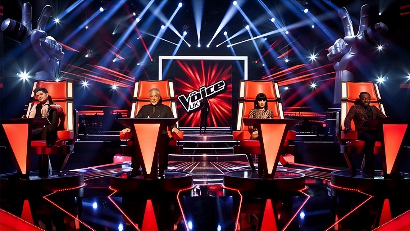 一部靠“造假”走到今天的节目，玩套路也该有点新意吧？