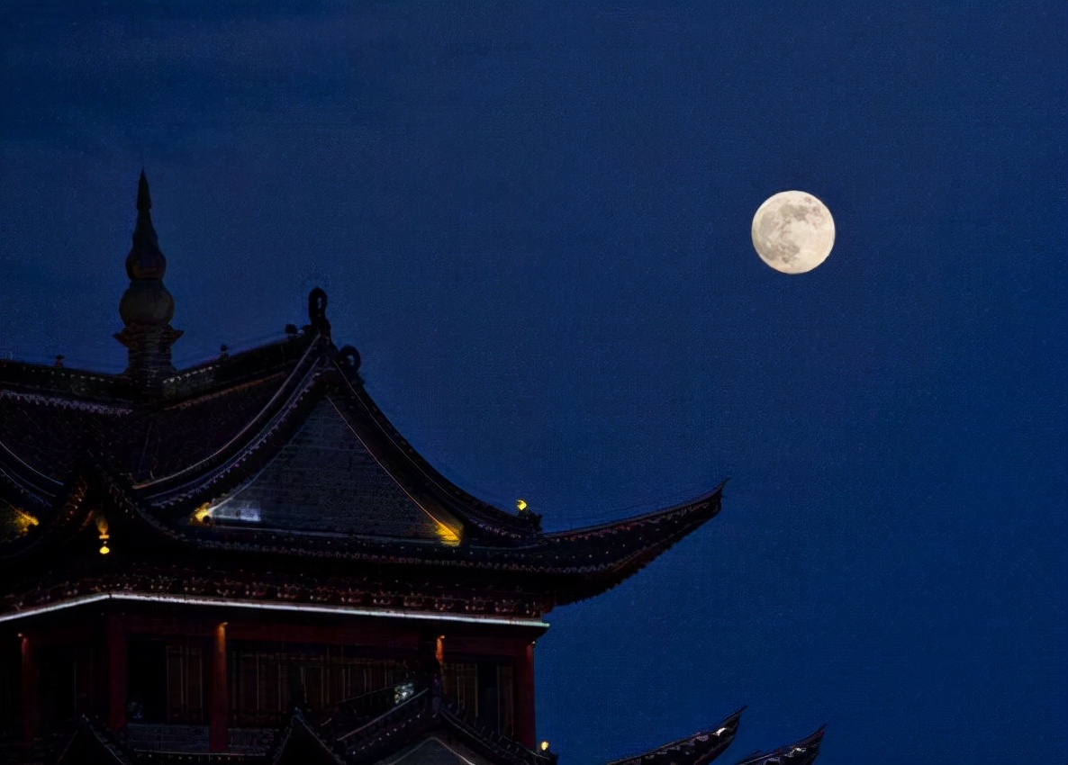 75首古诗中描写月亮的诗句有哪些,李白写的与月亮有关的诗有多少首