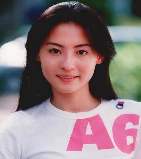 张柏芝被狗咬伤事件,张柏芝被狗咬伤满脸痛苦不断尖叫