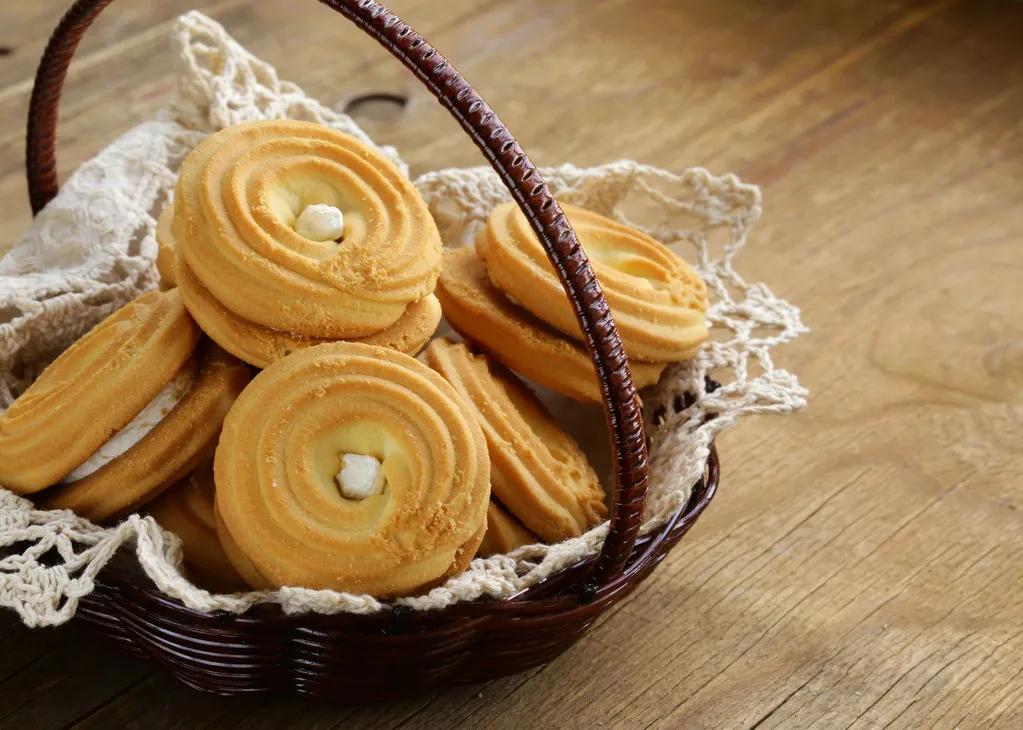 冬天怎么熬一杯酸酸甜甜的水果茶,冬日热饮水果茶冰糖雪梨