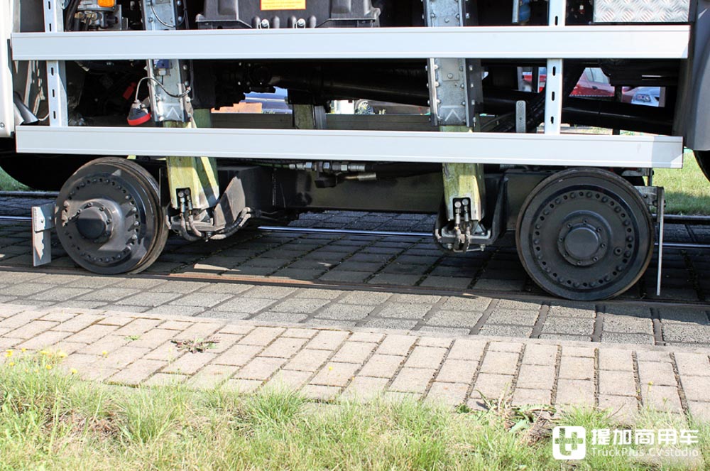 轨交运行守护神，极其罕见的曼恩TGS接触网检修车实拍