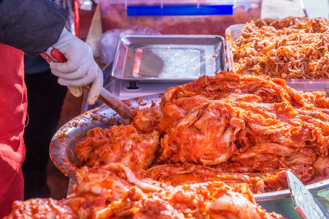 民族特色文化的发展趋势,56个民族里面文化最齐全的有哪些