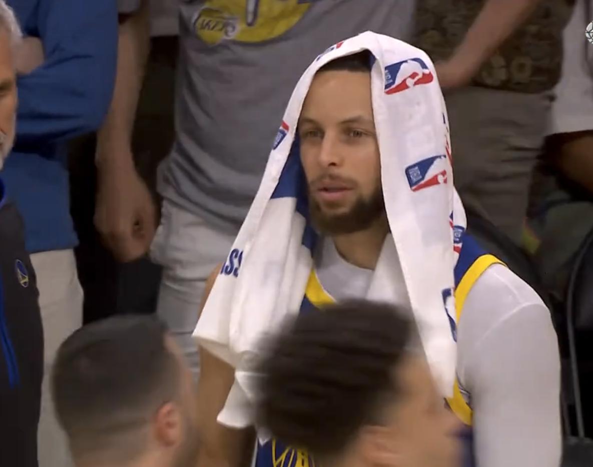 第一詹蜜马健高呼湖人主场哨！罚球36-8他都看不下去，承认靠裁判