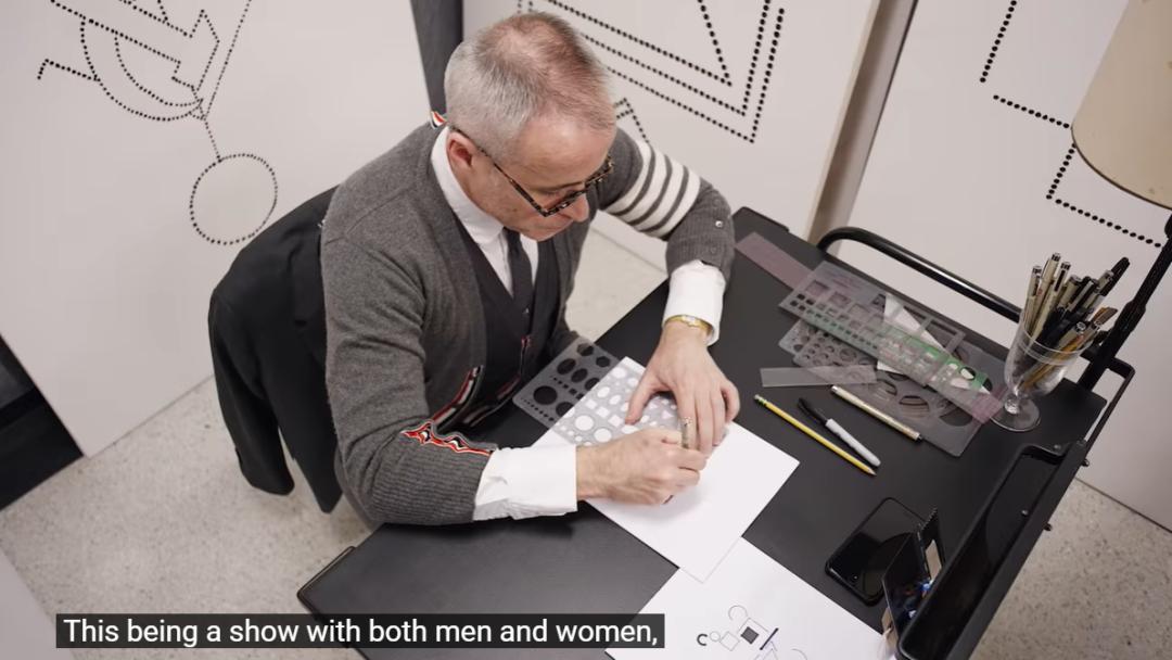 跟王心凌学甜美风穿搭,一条裙子一万多