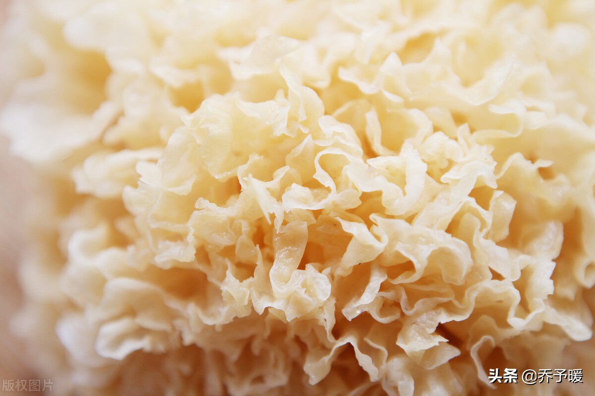 开盖即食鲜炖银耳羹,银耳羹即食罐装无添加