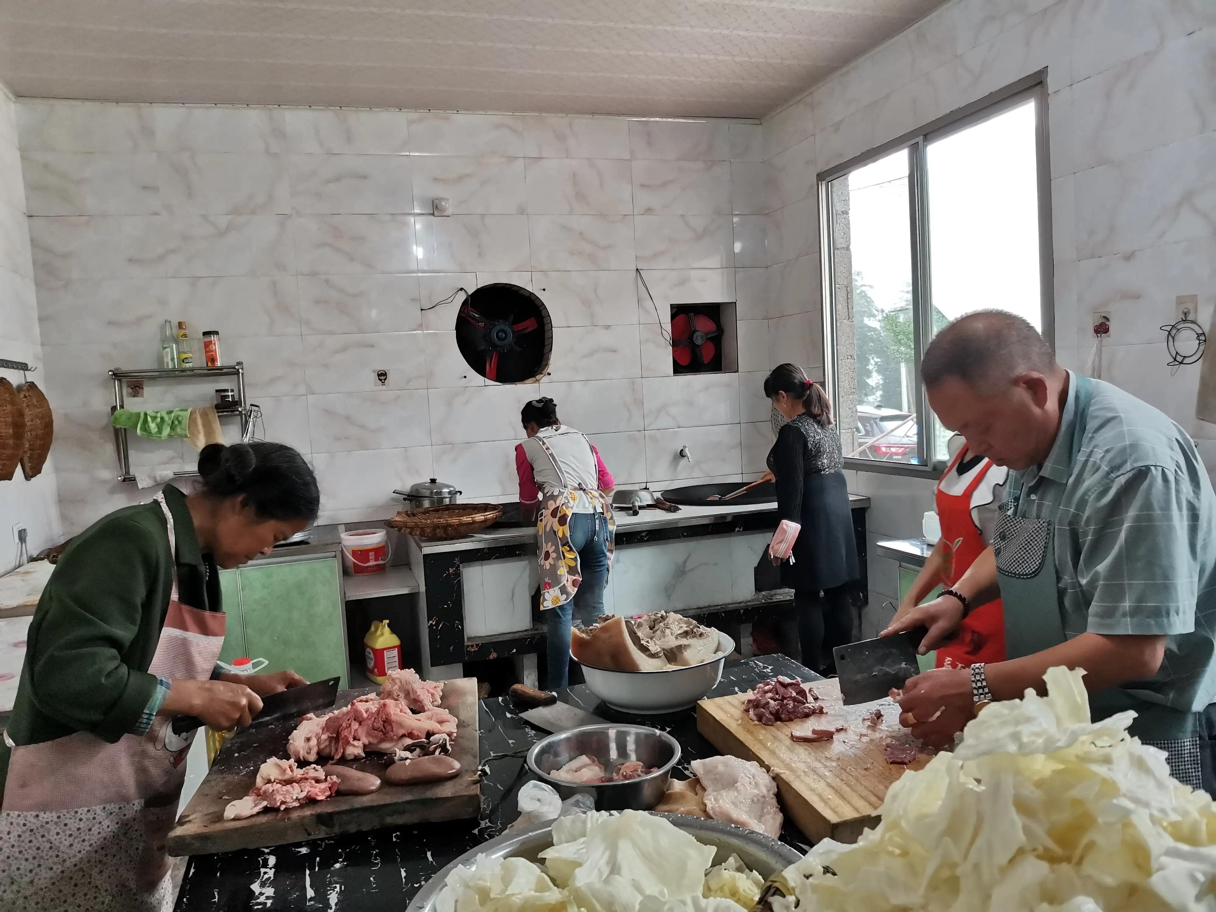 刨锅汤桐梓,刨锅汤餐厅遵义