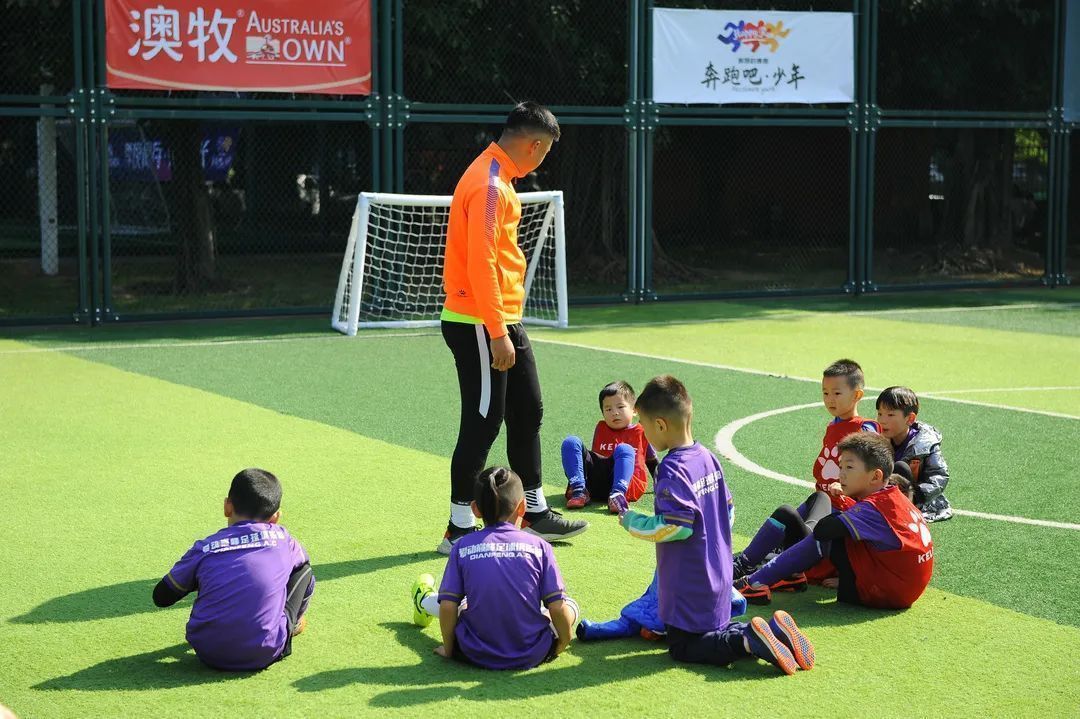 足球健康领域活动,足球运动可以锻炼身体哪些方面