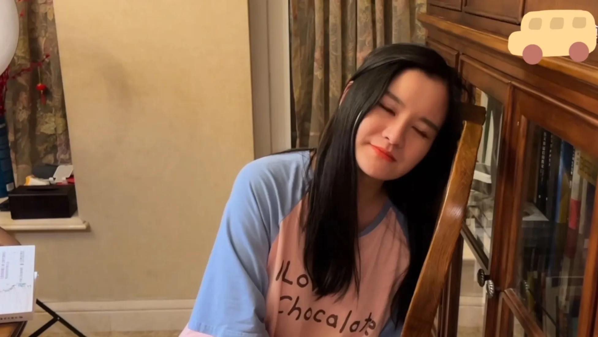 从一个人到一群人创业经历,一个做自媒体的女孩