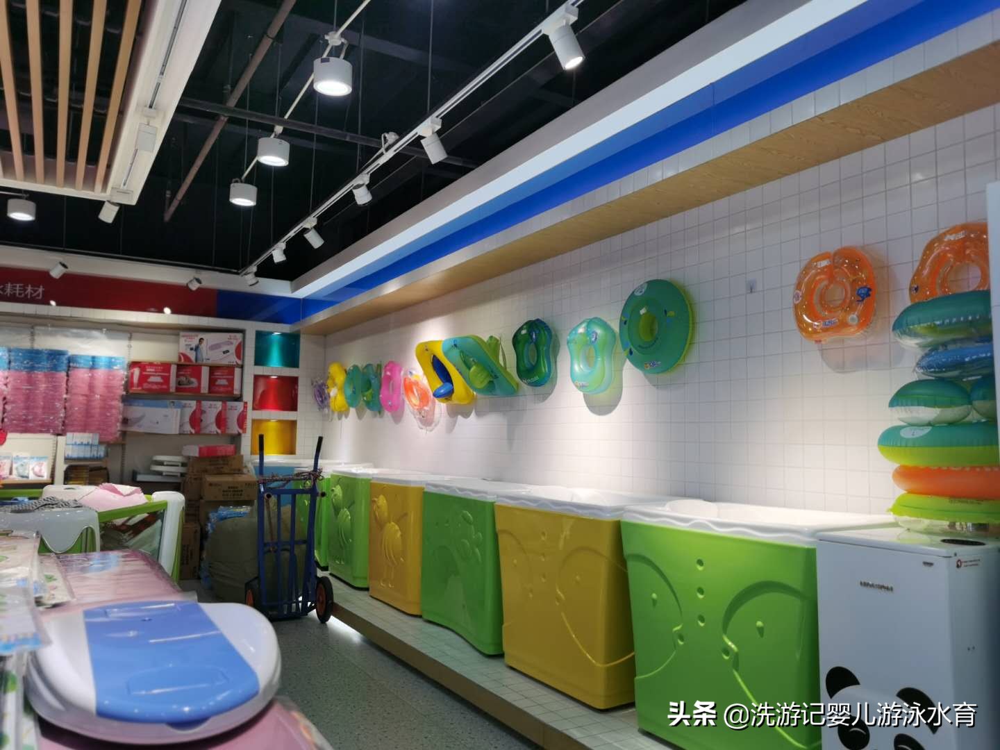 河南婴儿游泳池设备造价,郑州婴儿游泳馆设备加盟代理