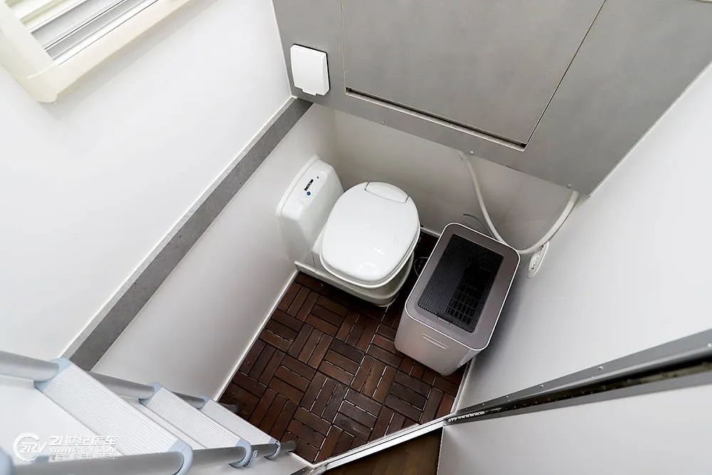 菲天房车混动一号配置,菲天一号混动轻卡房车