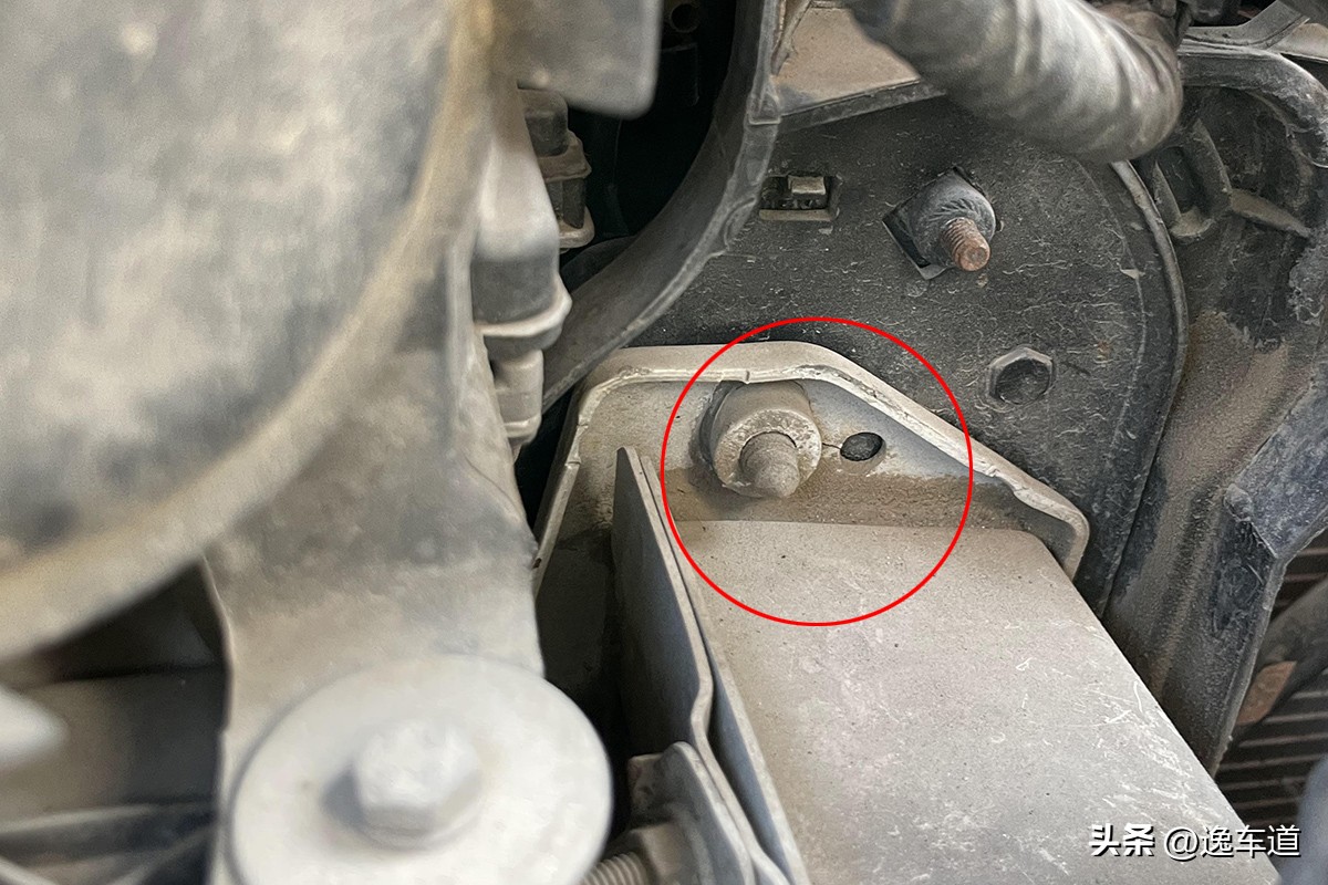 12w二手奥迪,12w左右奥迪a4l15款