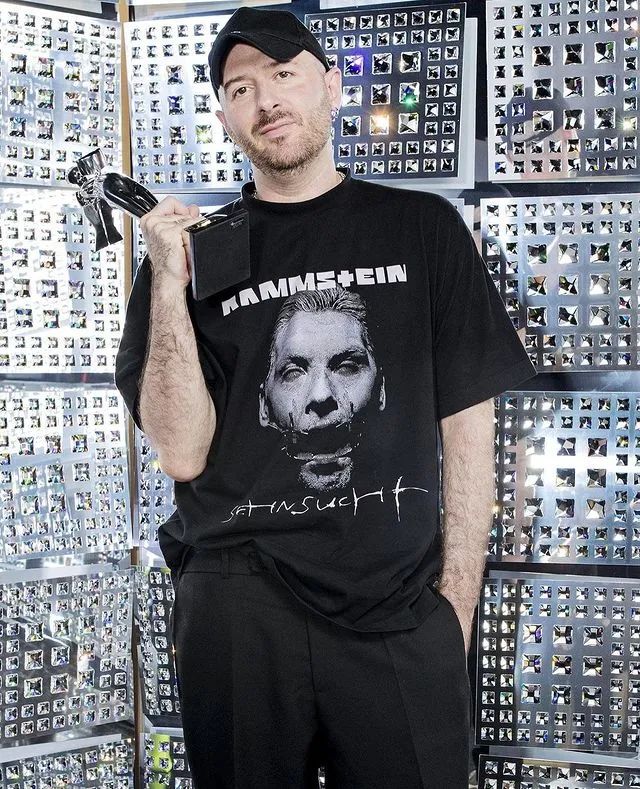 supreme与wheaties联名短袖,supreme和barbour联名