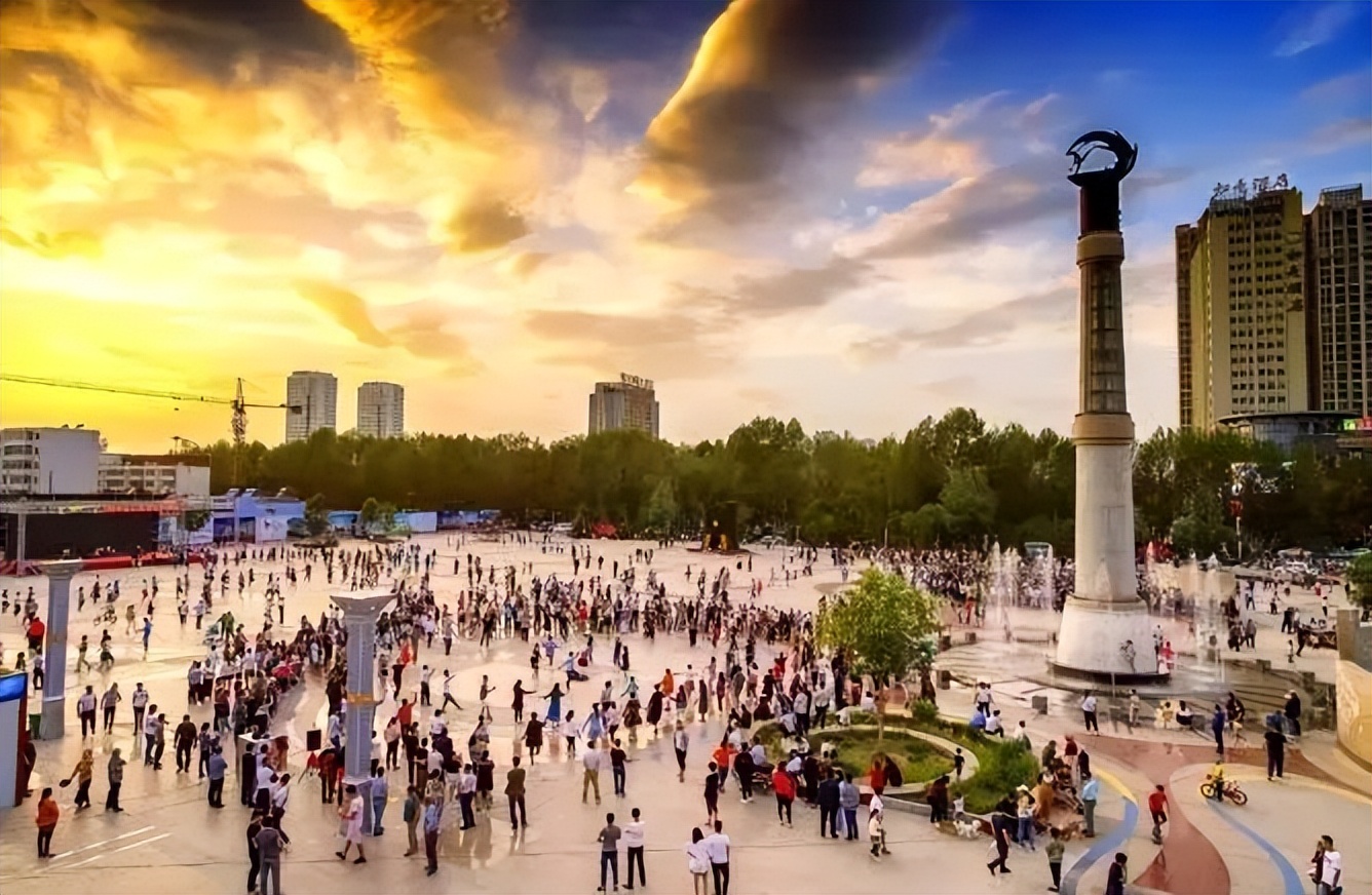 中国实践参考｜格尔木：“文明之花”遍地开魅力之城尽欢颜