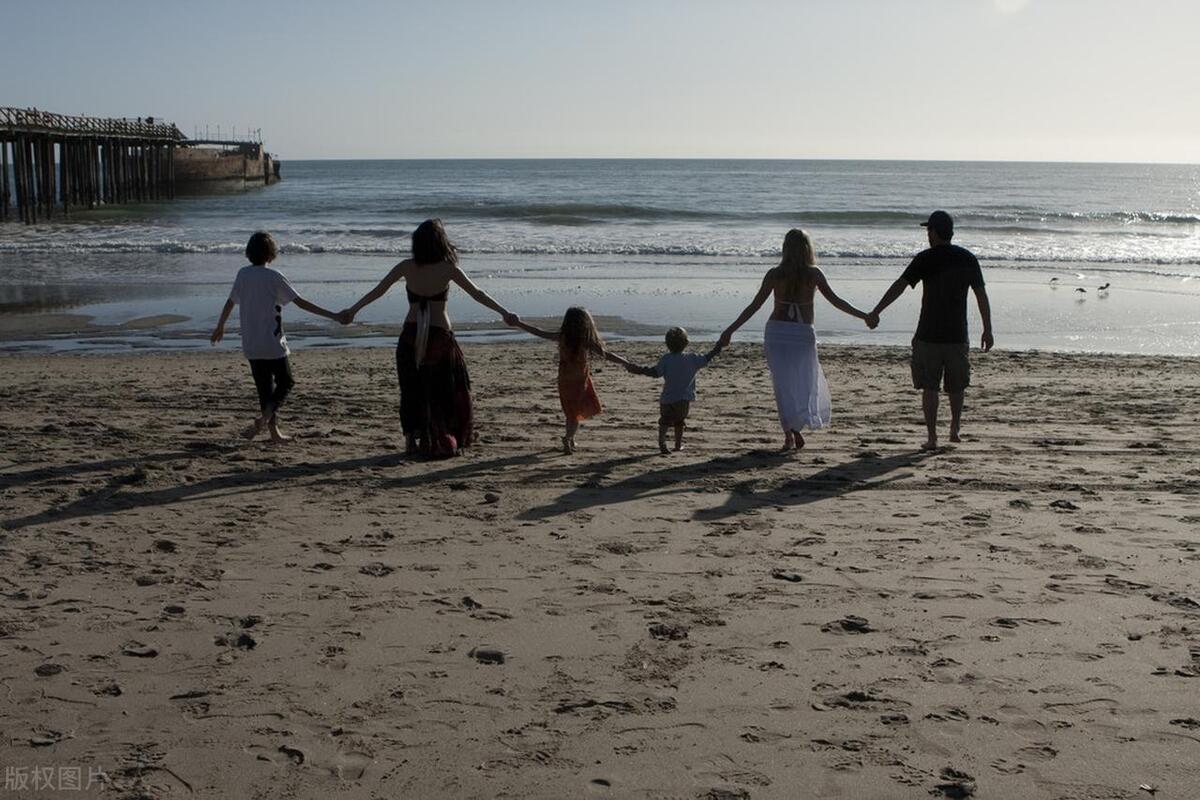 我表哥，在小县城卖2元商品半年亏掉40万，他竟然只靠2万元来翻身