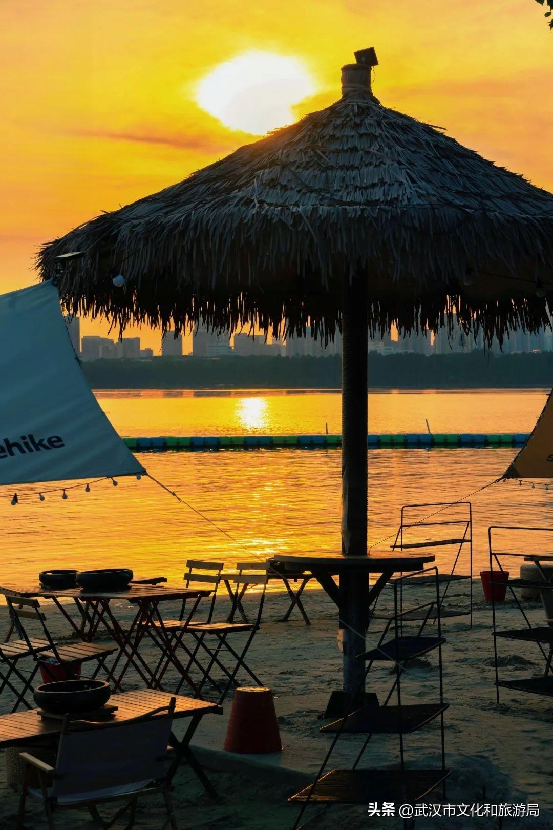 叮！毕业旅行指南已送达，玩转武汉！