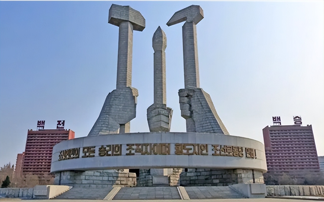 朝鲜买房和分房的区别,朝鲜老百姓的房子里的福利