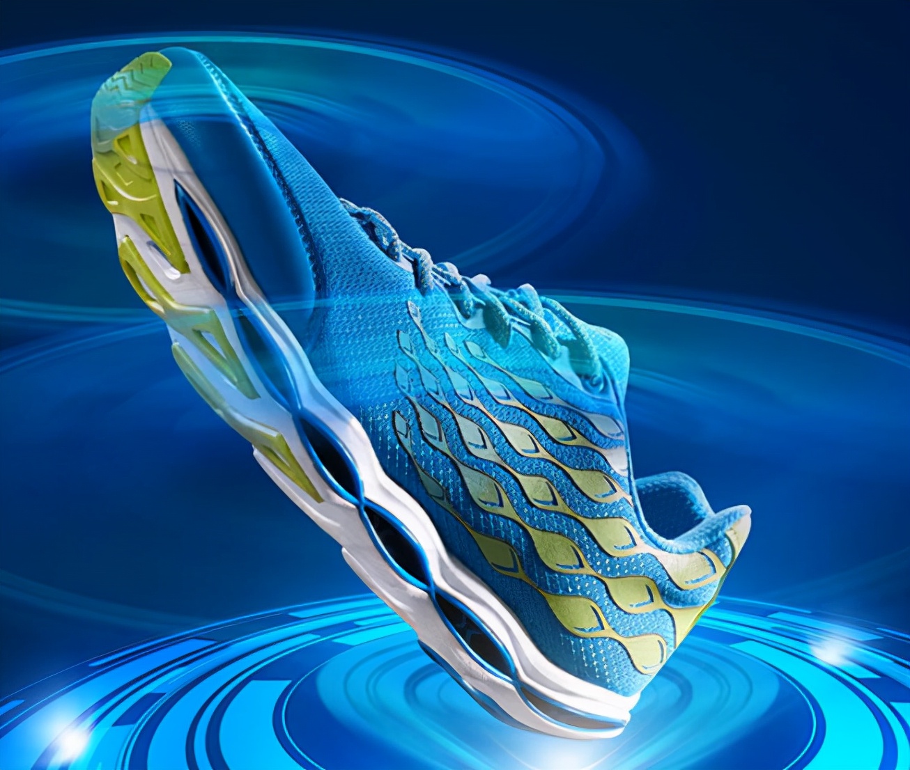 特步也崛起了！减震旋跑鞋来袭，9年结构缓震，成就夏日通勤佳品