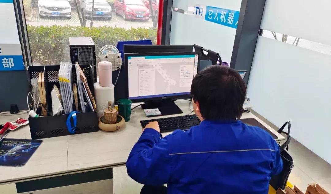 它人机器人|贴心售后，周到服务，让客户无忧