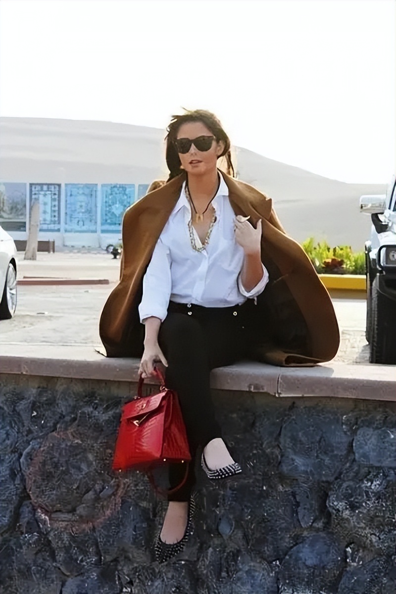 穿衣好看技巧,穿衣好看关键在体态