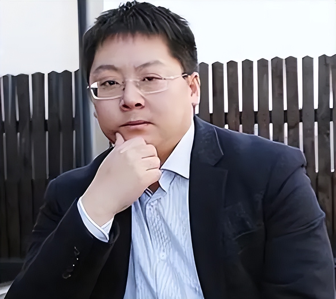 丁宁是如何一步一步发展起缅北的,e租宝丁宁是在缅北抓的吗