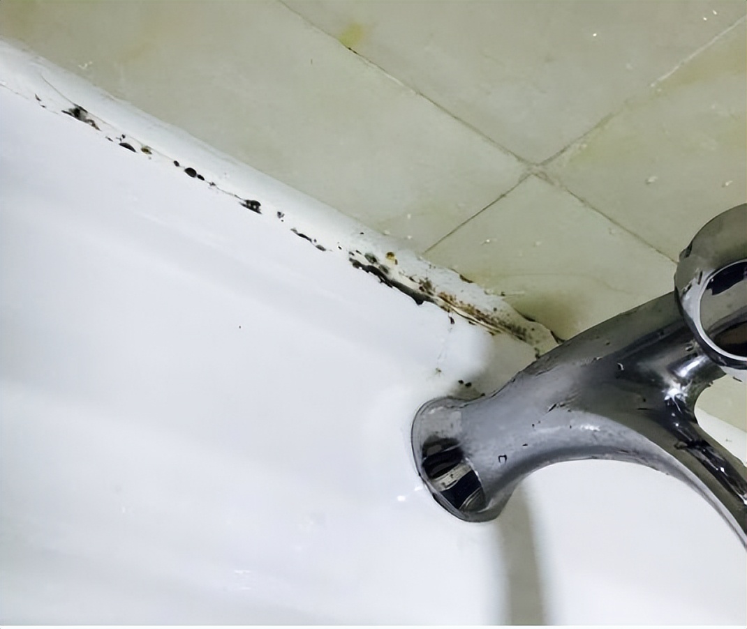 清洗玻璃胶发霉,玻璃胶发霉清洗妙招