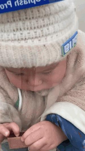 搞笑图片发烧,小女孩gif搞笑动态图片大全