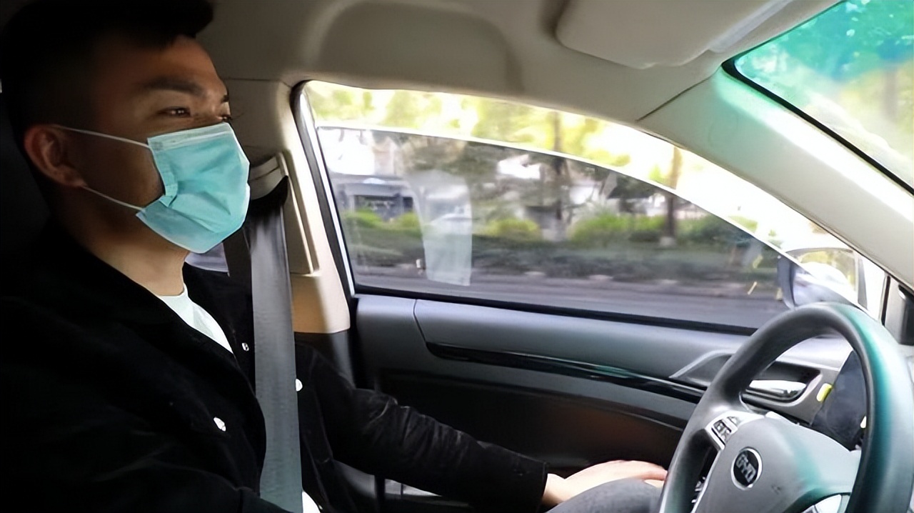 春运期间网约车司机活多吗,网约车司机工作月收入