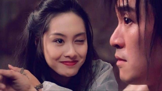 信用卡年卡扣费怎样追回,信用卡年费被扣怎么追回来