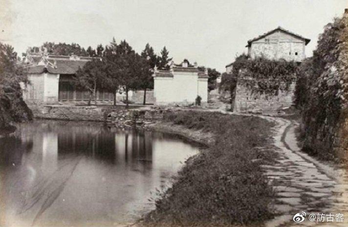 日军兽行：当着男人的面玷污了女儿，临走还残忍割下妻子乳房