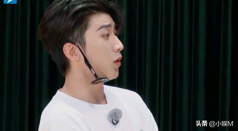 白鹿的笑点有多低,白鹿和蔡徐坤跑男