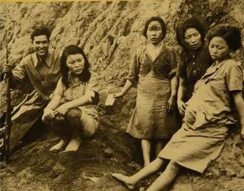 亚洲第一桃色大国：韩国风俗业越扫越黄，每年嫖资达200亿美元