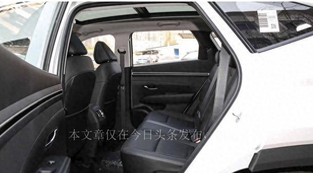 路虎揽胜运动版：全能选手，顶配直降19.8万值得买吗？