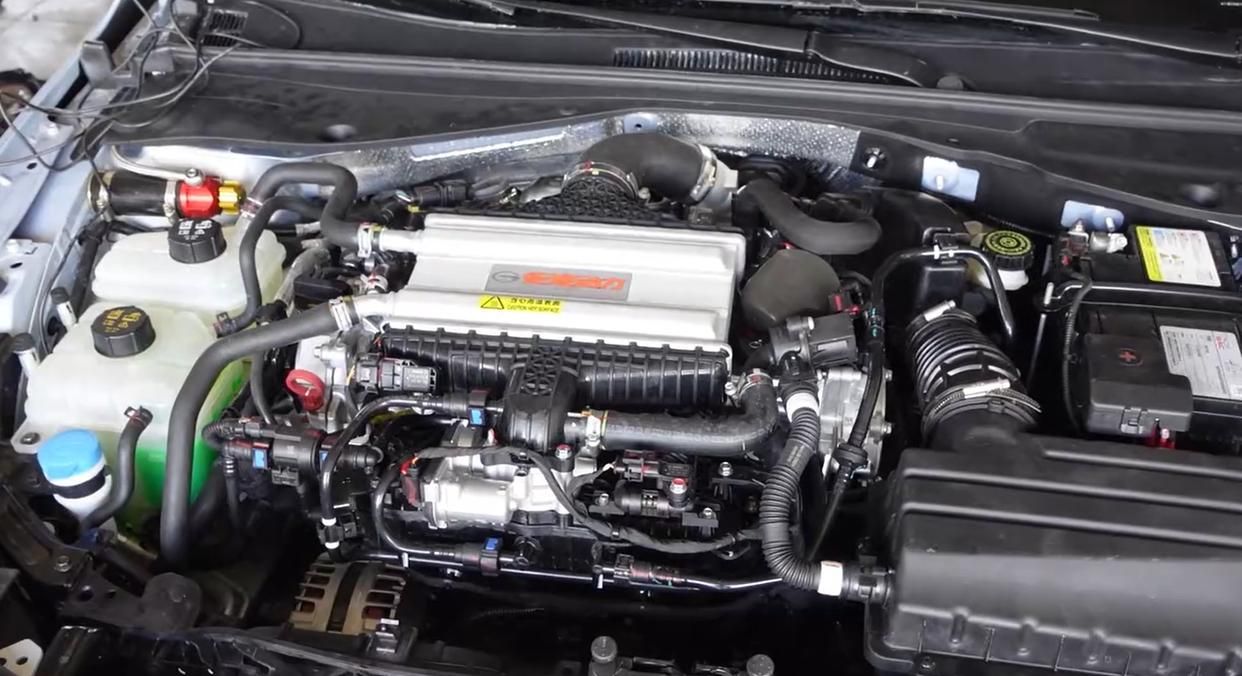 传祺影豹r新款改前脸,传祺影豹r-style赛道版提车