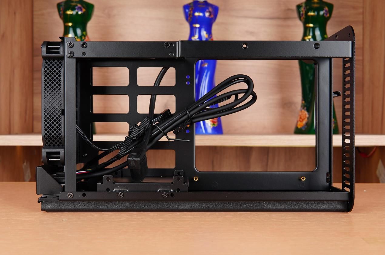 乔思伯v11机箱深度评测,乔思伯v11itx机箱