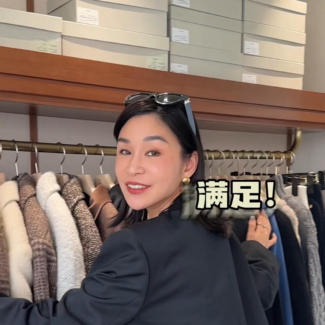 闊╁浗棣栧皵浜戞梾娓竩log,闊╁浗琛岀殑vlog