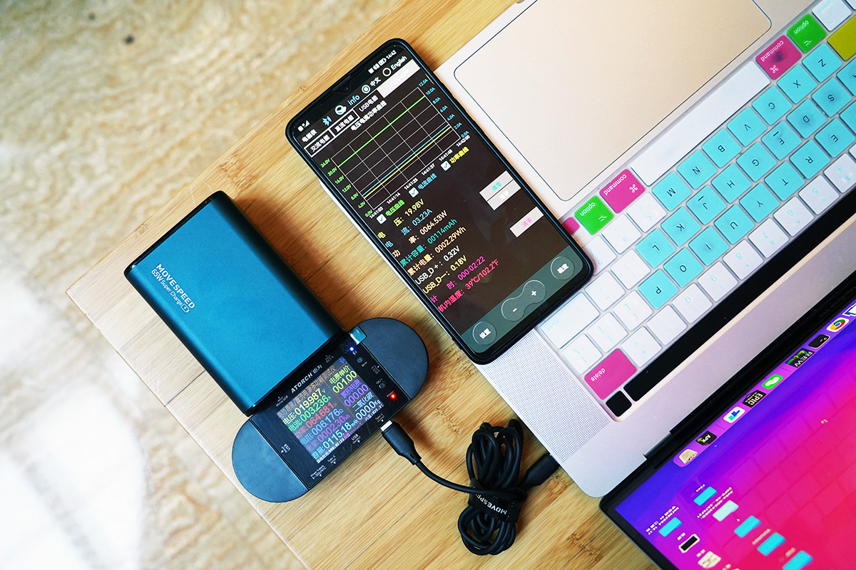 能上飞机的2W+大功率高速充电宝,移速MOVESPEED65W